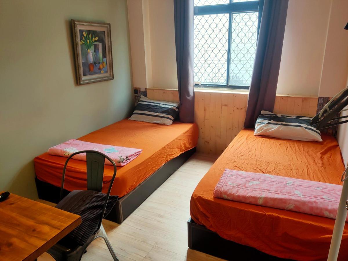 Formosa Backpackers Hostel & Apartment（青年民宿） Hualien City Exterior photo