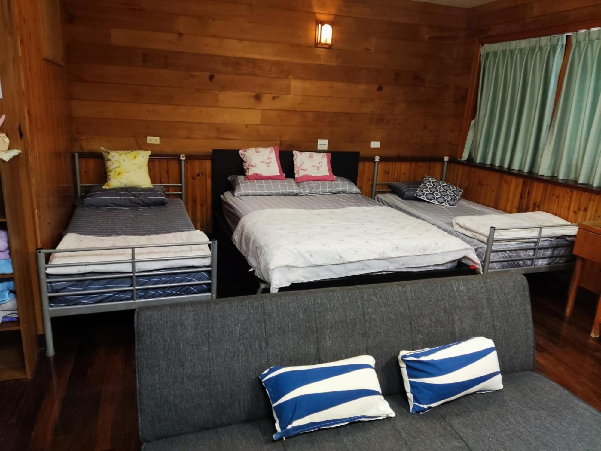 Formosa Backpackers Hostel & Apartment（青年民宿） Hualien City Exterior photo