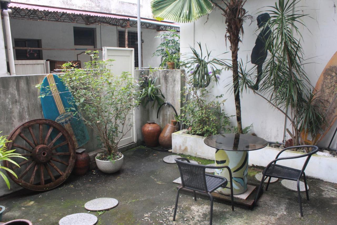 Formosa Backpackers Hostel & Apartment（青年民宿） Hualien City Exterior photo